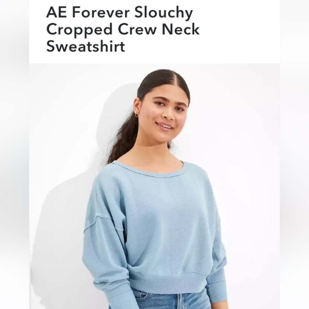 American eagle cropped sweatshirt. Size xxs. COLOR is terracotta. EUC